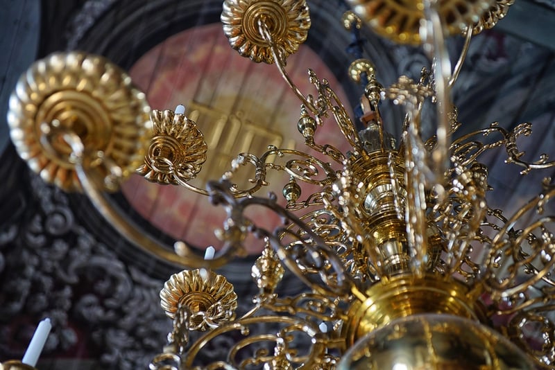 chandelier